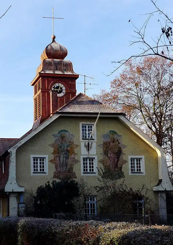 St.Barbara Kirche附近的飯店