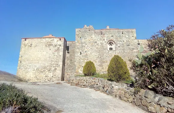 布魯吉咯士山城