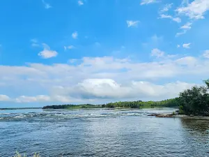 Sharpes Point