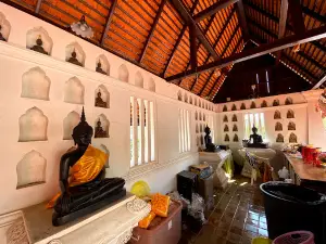 Wat Phra That Chaiyaphum (Phra Maha That Chedi Siri Chaiyaphum)