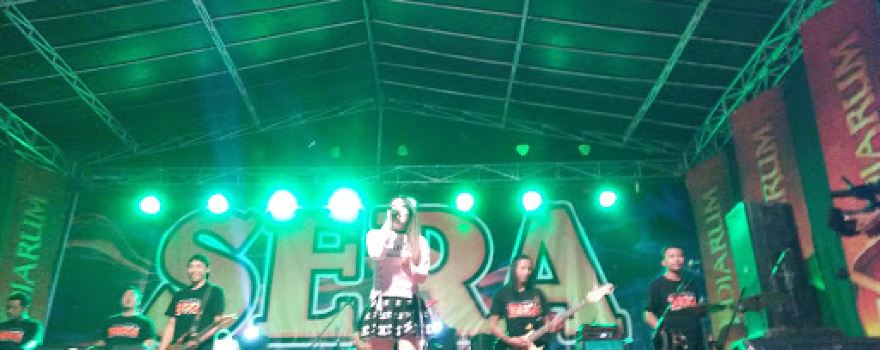 Lapangan Merdeka Paron