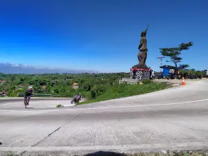 Irung Petruk (IPE)