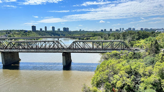 Louise McKinney Riverfront Park