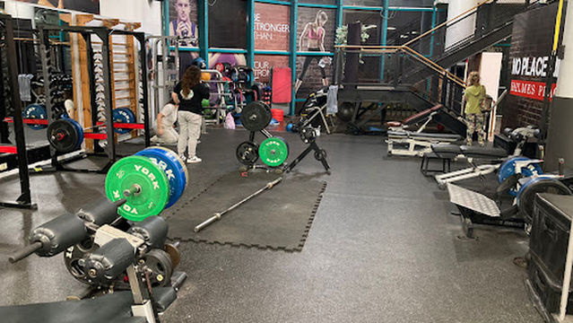 Holmes Place Natanya