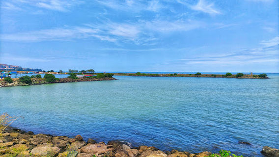 Kaşüstü Belediye Aile Plajı