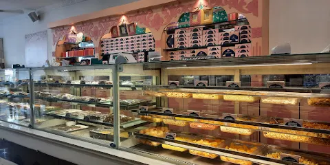 Madhuram Misthan Bhandhar