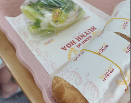 Bánh Mì Huynh Hoa