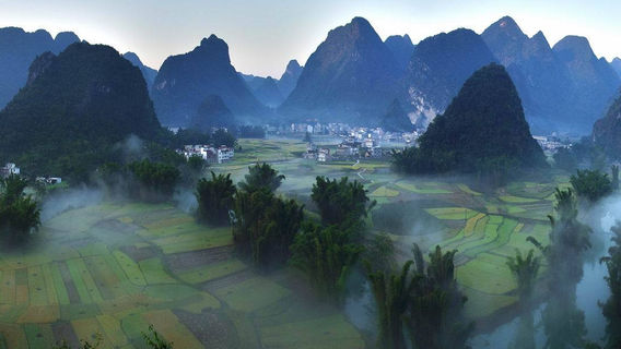 Jiangping Moon River Longevity Village Pastoral Scenery