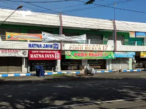 Pasar Wage Tulungagung
