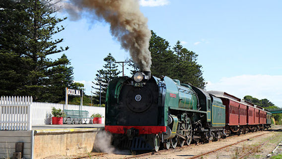 Goolwa Wharf Rotary Markets every 1st and 3rd Sunday of the month.