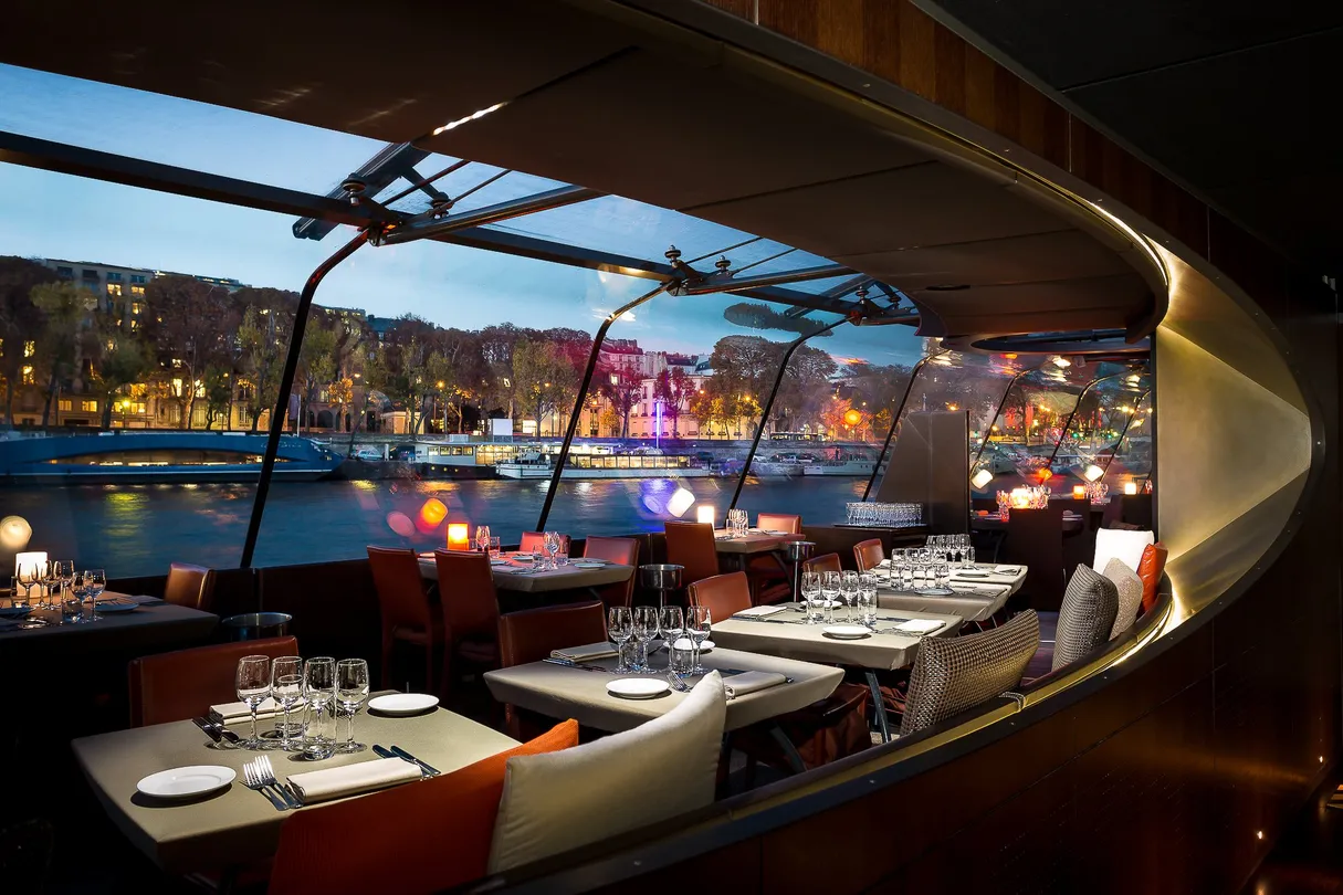 3_Bateaux Parisiensล่องเรือแม่น้ำแซน