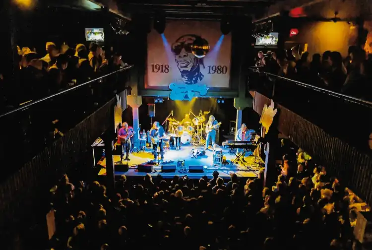 Hotels near Tipitina's