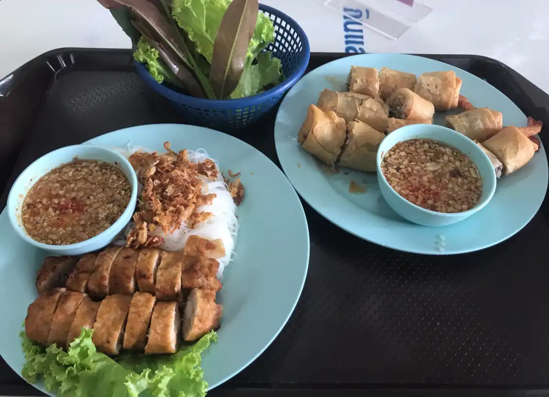 Hotels near Bon Marché Market Park