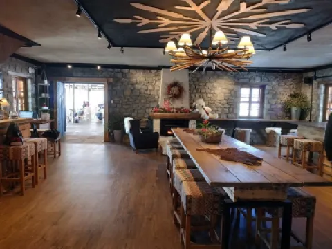 阿尼利奧滑雪中心