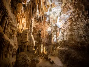 Grotte de la Madeleine