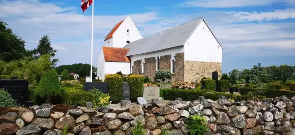 Hotels in Saltum
