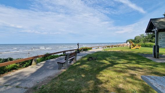 Southwick Beach State Park