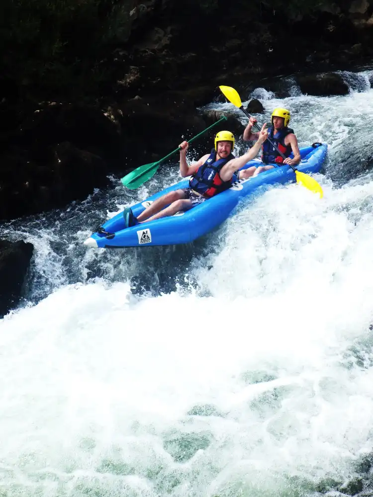 Hotels near Gout d'Aventure