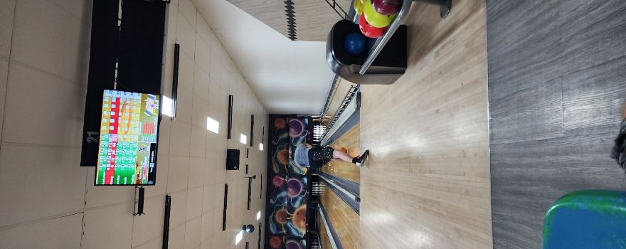 Rocky Bowl and Leisure
