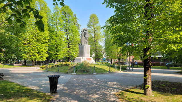 the Memorial Park