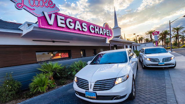 The Little Vegas Chapel