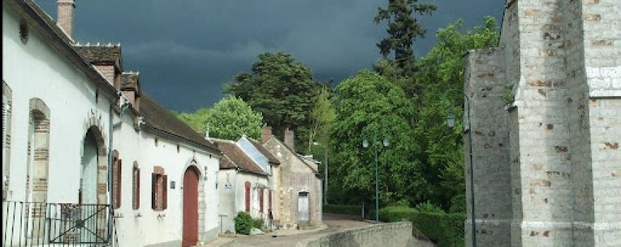 GR 132 De La Sausselière (Loiret) à Chaumot (Yonne)