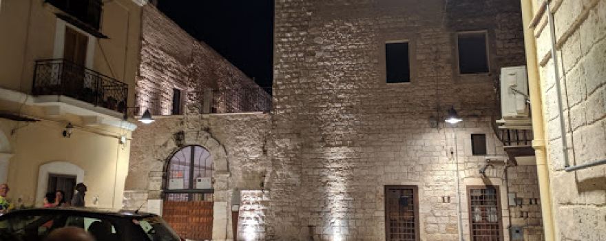 Castello Caracciolo