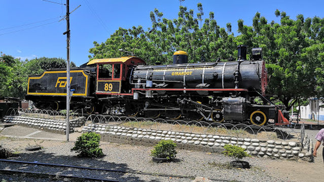 Plaza Principal, Girardot