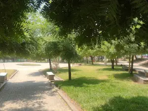 Esperanza Baja Park