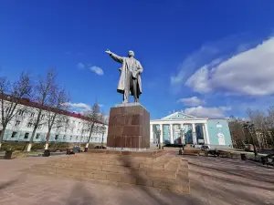Pamyatnik V. I. Leninu