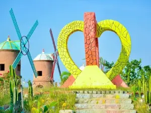 Khu du lịch sinh thái cộng đồng Núi Chúa