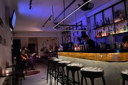 Moment's Notice Jazz Club