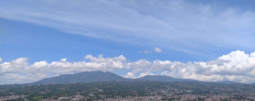 Gunung Bohong