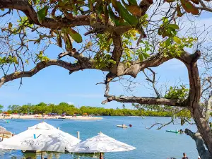 Pier Zero8 Restaurante e Beach Club
