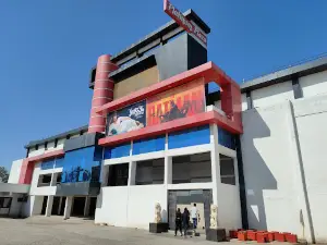 Platinum Plaza