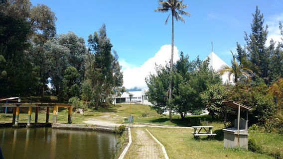 Ethnobotanical Park Lake