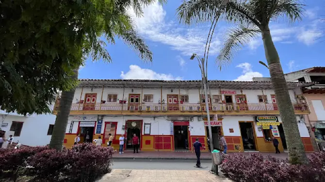 Parque principal Anserma Caldas