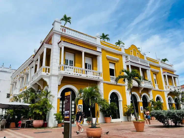 Hotels near Plaza de San Pedro Claver