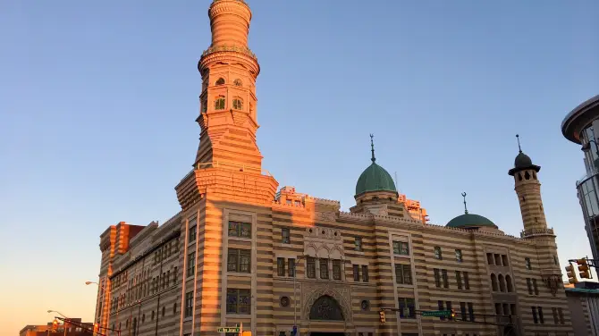 1_Old National Centre