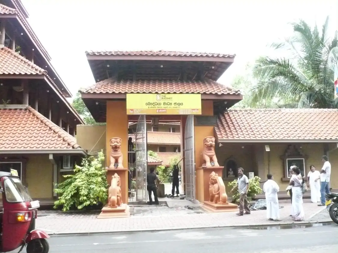 Hotels near Srī Sambōdhi Mahavihāra Temple