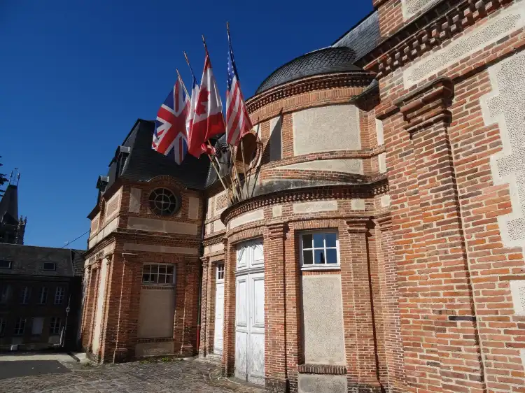 Hotels in L'Aigle