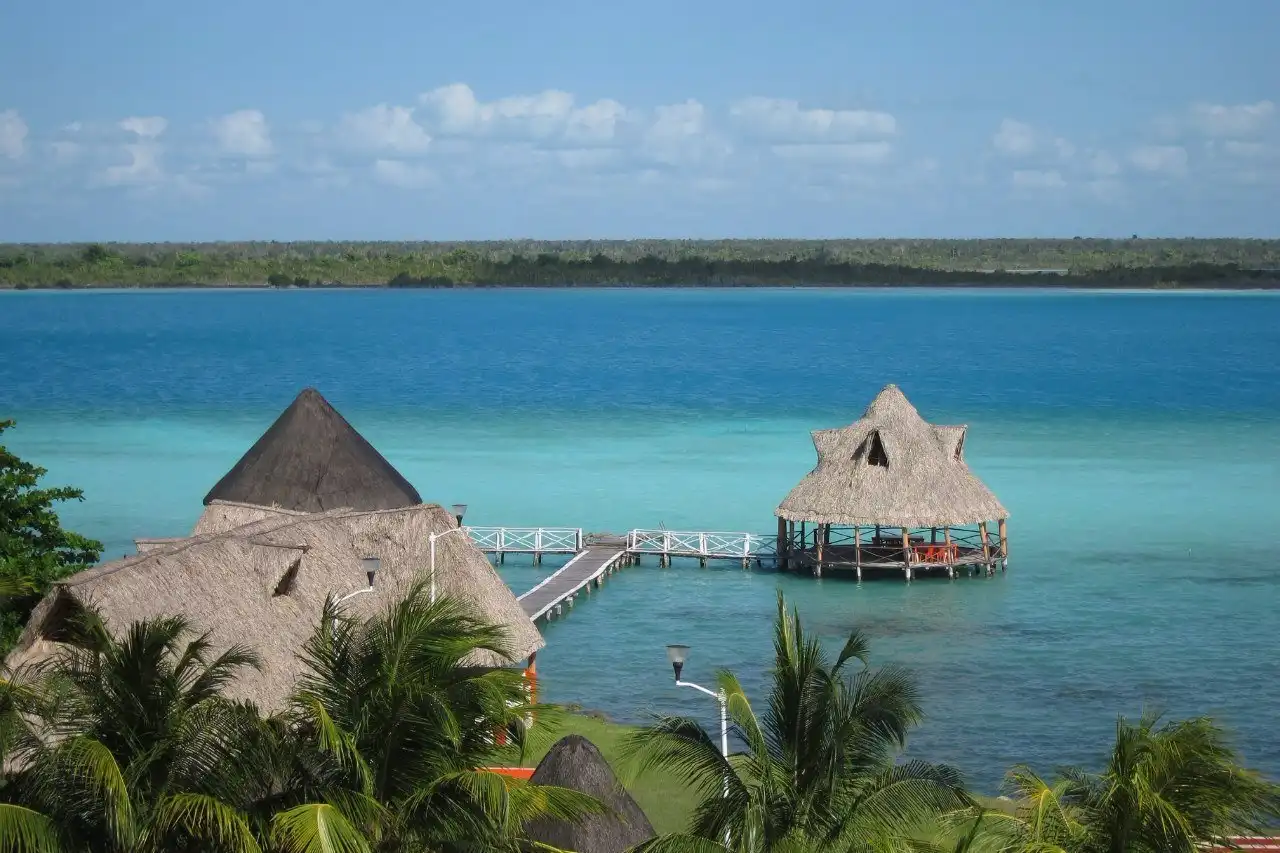 Hotels near Lake Bacalar