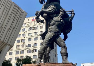 Monument to Baatyr Kaba Uulu Kozhomkul