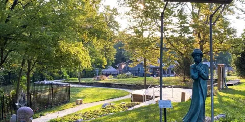 Haan Museum Sculpture Garden