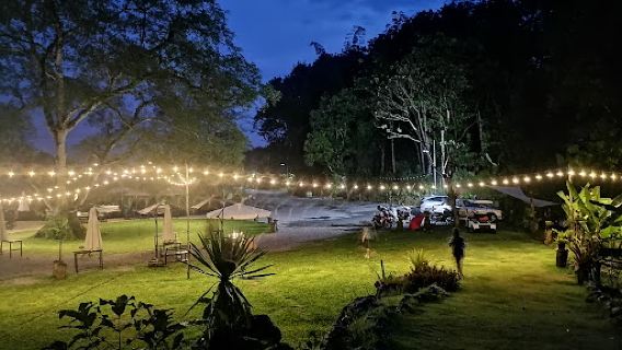 Tab Tiang Hill Restaurant