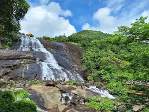 Zin Kyaik Waterfall