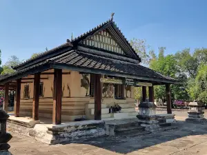 Wat Borom Khongkha