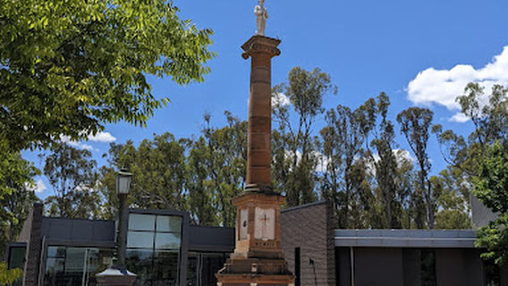Echuca War Memorial Aquatic Centre (EWMAC)