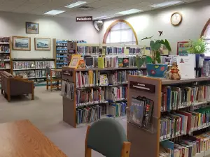The Jim Lucas Checotah Public Library