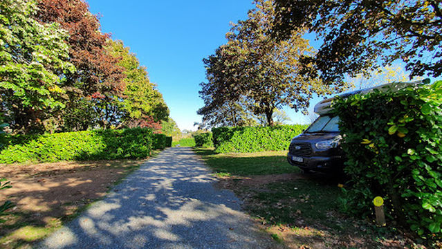 CAMPING DE MON VILLAGE (Aire CAMPING-CAR PARK) Vallée Du Tarn